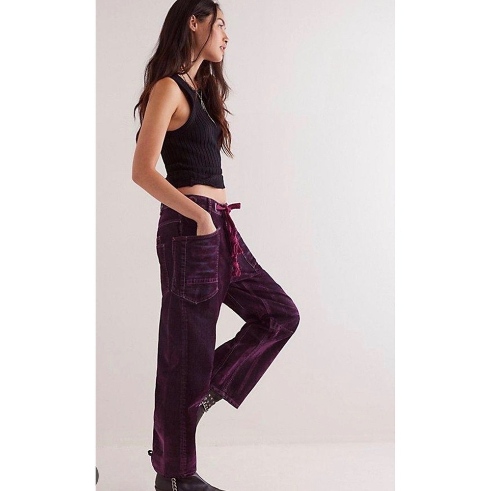 Free People Flocked Moxie Barrel Jeans Wine Tasting Mulberry Boyfriend Size 27 - Picture 2 of 6
